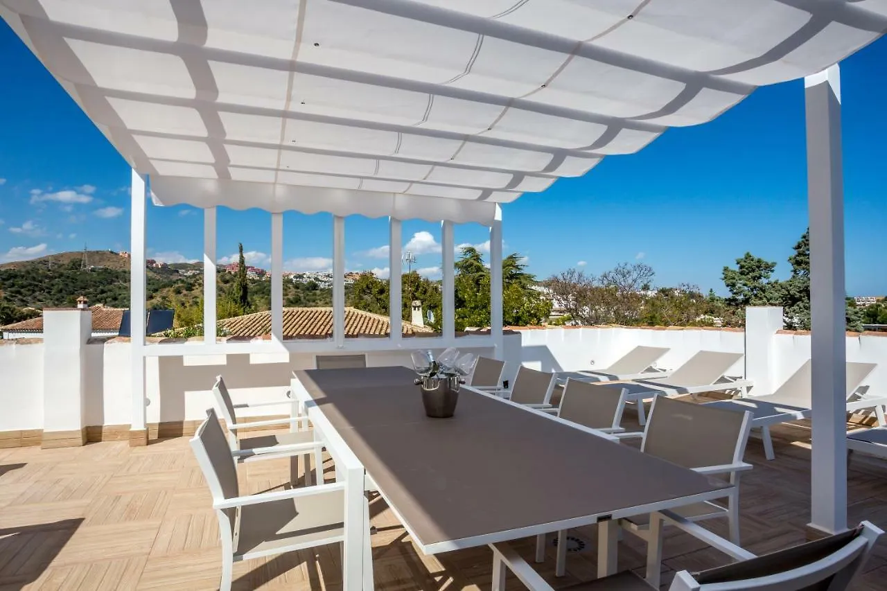 Luxury Villa Marbella With Nice Garden, Pool And Jacuzzi By Varenso Holidays 0*,